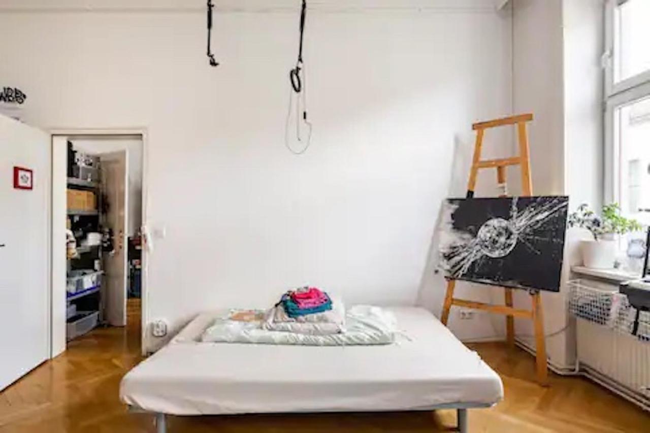 Fro-Media - Streetside Room 2 - Community Space Vienna Exterior photo
